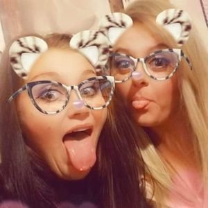 Meet your Posher, Kendra